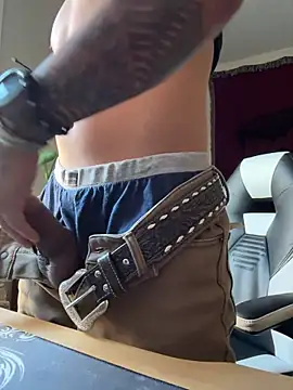 JoeyBlazy online show from April 6, 10:54 pm