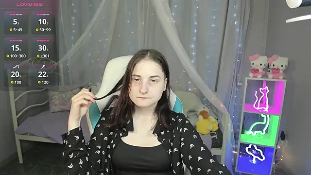 KiraDuvall online show from March 25, 2:45 pm