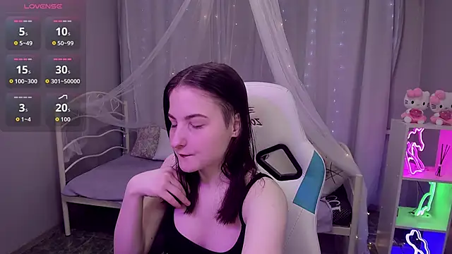 KiraDuvall online show from April 23, 5:37 pm