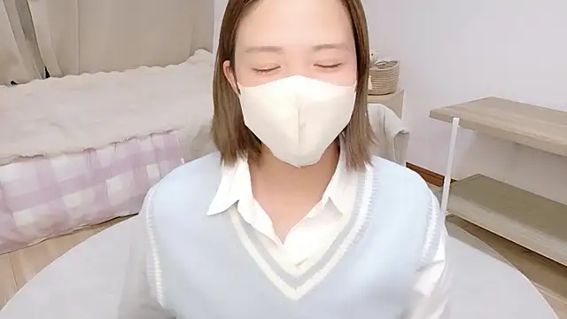 UMIumi- online show from March 4, 9:48 am