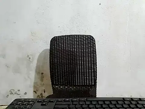 Snapshot of Perfect_cunt4u chatting on April 16, 12:33 am Perfect cunt4u online show from April 16, 12:33 am