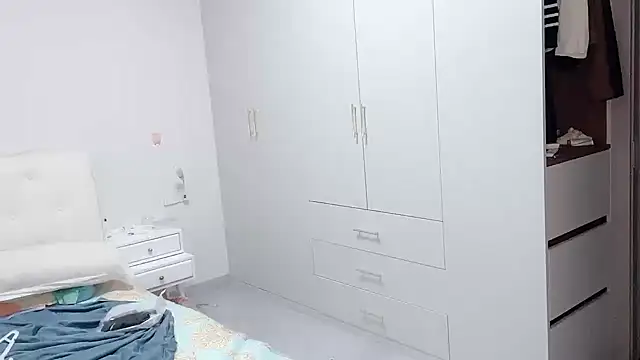 xixi 521 online show from April 17, 2:42 pm