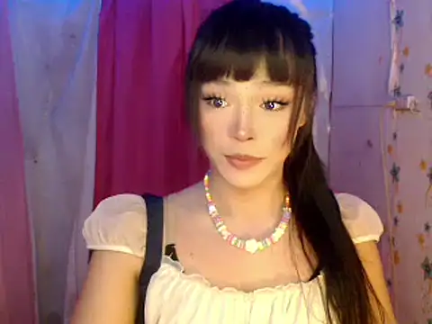 mariadeluxe online show from April 17, 10:40 am