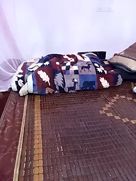 Phoebe-e online show from April 18, 10:54 pm