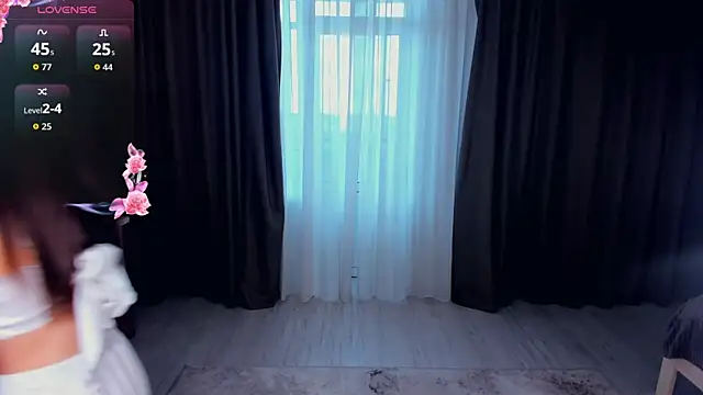 ZanaBreland online show from April 22, 5:10 am