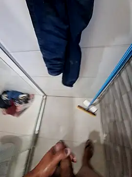 rodrigoga536489 online show from April 20, 8:32 pm