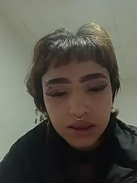 AlexxaAndRileyy online show from April 23, 4:35 am