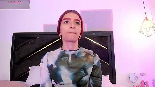 april jones05 online show from April 7, 12:05 pm