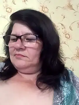 Snapshot of NysiOlsen chatting on May 20, 3:40 pm NysiOlsen online show from May 20, 3:40 pm