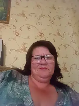 Snapshot of NysiOlsen chatting on June 7, 12:42 pm NysiOlsen online show from June 7, 12:42 pm