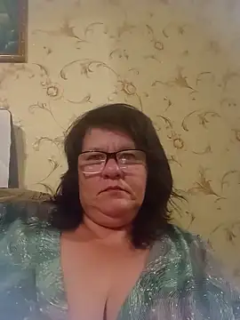 Snapshot of NysiOlsen chatting on June 16, 10:01 pm NysiOlsen online show from June 16, 10:01 pm