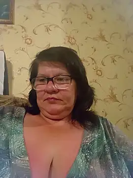 Snapshot of NysiOlsen chatting on June 23, 8:40 pm NysiOlsen online show from June 23, 8:40 pm