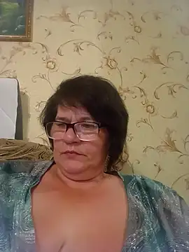 Snapshot of NysiOlsen chatting on July 3, 4:46 pm NysiOlsen online show from July 3, 4:46 pm