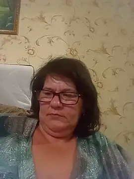 Snapshot of NysiOlsen chatting on July 6, 5:15 pm NysiOlsen online show from July 6, 5:15 pm