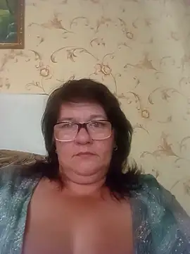 Snapshot of NysiOlsen chatting on July 12, 8:05 am NysiOlsen online show from July 12, 8:05 am