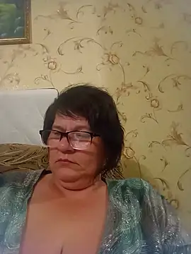 Snapshot of NysiOlsen chatting on July 13, 7:05 pm NysiOlsen online show from July 13, 7:05 pm