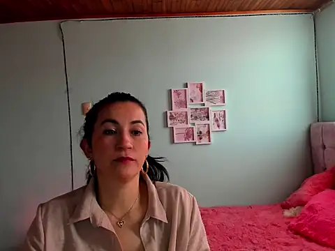 talia mystic online show from June 9, 12:39 pm