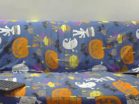 Snapshot of janehotmilf chatting on January 18, 2:37 am janehotmilf online show from January 18, 2:37 am