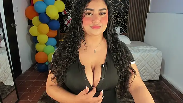 Karla18  online show from July 17, 3:07 pm