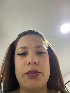 Pretty  Milf online show from March 25, 12:55 pm