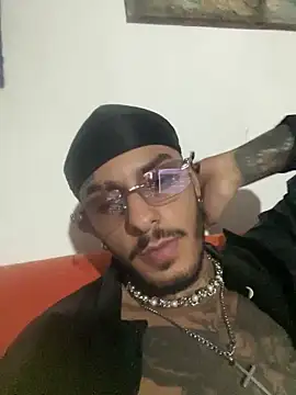 liyamjunior online show from March 7, 6:54 am