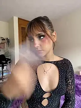 ivy-777 online show from April 11, 10:14 pm