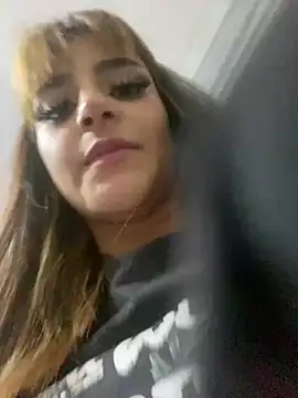 ivy-777 online show from April 20, 12:46 am