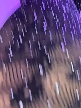 ivy-777 online show from April 21, 2:51 am