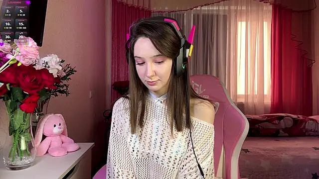 MarcelaBlas online show from April 13, 2:11 pm