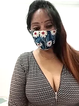 Your-Sasha7 online show from April 23, 12:29 pm