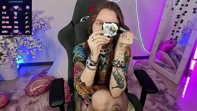 Lappyloo online show from February 19, 2:07 am