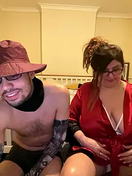 oldladyxyoungboy online show from January 17, 2:38 am