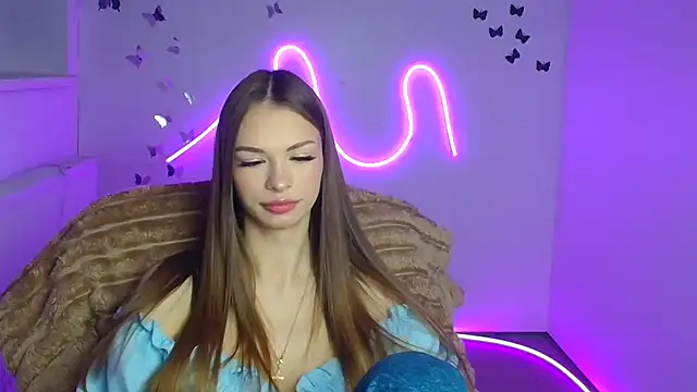 Lina Loveuu online show from April 19, 11:20 am