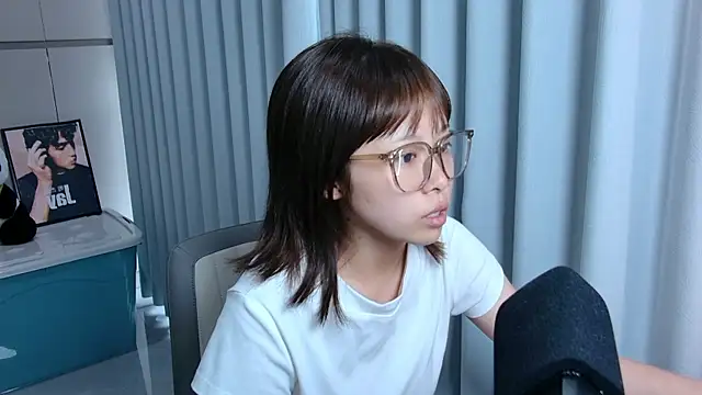 yuki-888 online show from April 20, 9:34 am