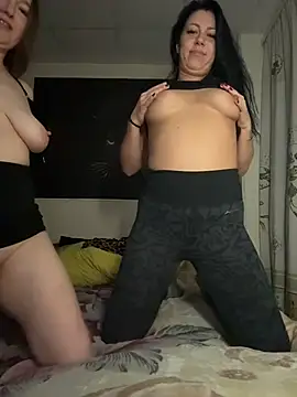 Snapshot of _Mila_Love chatting on March 16, 3:05 pm Mila Love online show from March 16, 3:05 pm