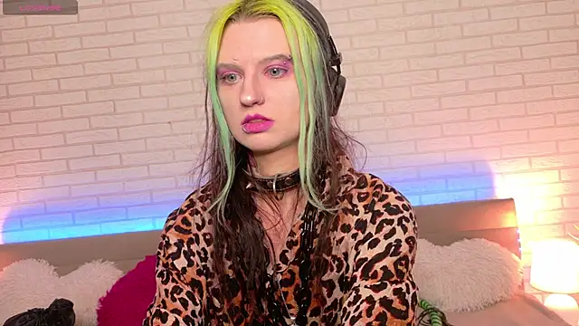 ToxicKittyy online show from February 1, 2:48 pm