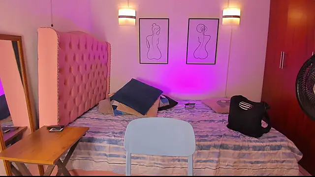 dirty sexx  online show from February 15, 9:00 pm