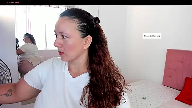 Snapshot of MsGaby_ chatting on June 9, 6:41 pm MsGaby online show from June 9, 6:41 pm