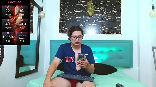 Danner Alaia online show from February 7, 8:45 pm