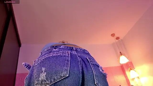 Dulce Stormy online show from February 5, 12:10 pm