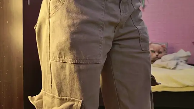 Dulce Stormy online show from March 5, 12:01 pm