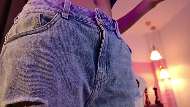 Dulce Stormy online show from March 6, 12:12 pm