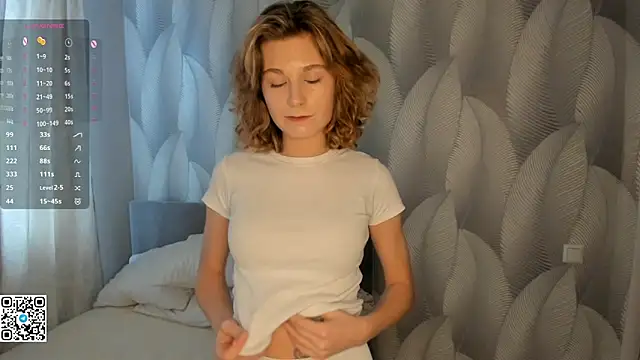 SonyaNowak online show from February 13, 10:00 am