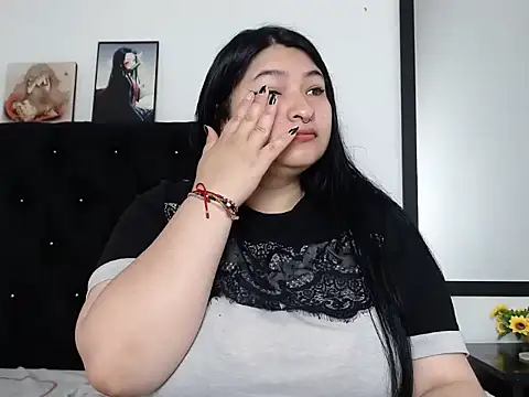 LauraHorny69 online show from March 11, 1:39 pm