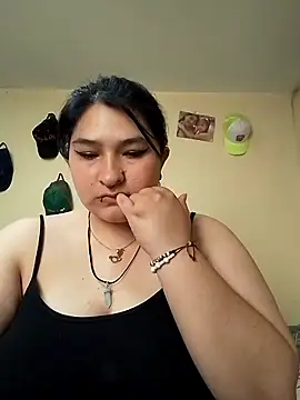 LauraHorny69 online show from March 26, 7:08 pm