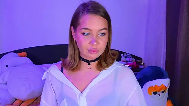 SilverHanna online show from February 13, 12:28 am