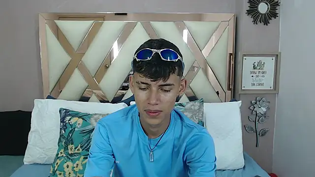 Astaroth Grigori online show from April 22, 7:37 pm