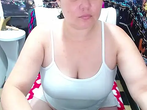 Snapshot of tila_nastyy chatting on May 25, 7:09 pm tila nastyy online show from May 25, 7:09 pm