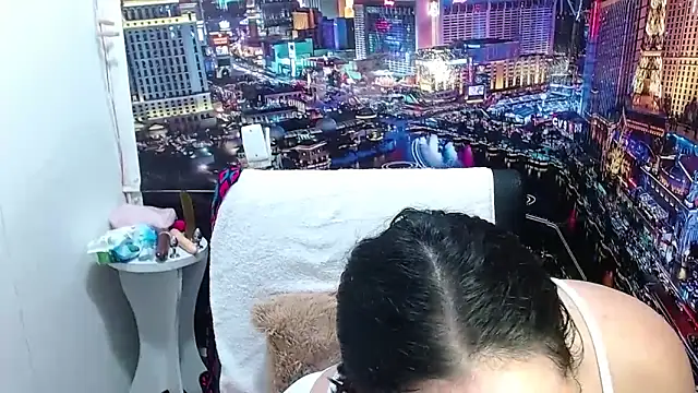 Snapshot of tila_nastyy chatting on June 5, 1:01 am tila nastyy online show from June 5, 1:01 am
