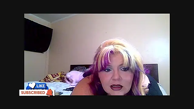Snapshot of danikaFendyr chatting on July 20, 5:11 am danikaFendyr online show from July 20, 5:11 am